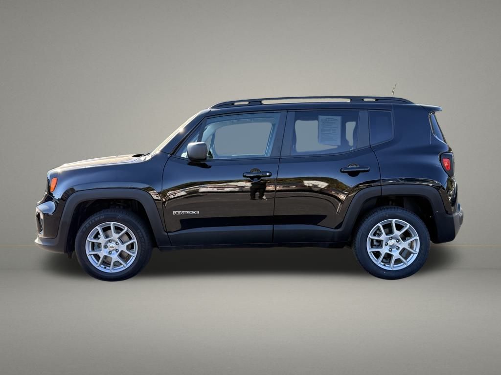 2022 Jeep Renegade Latitude photo 2