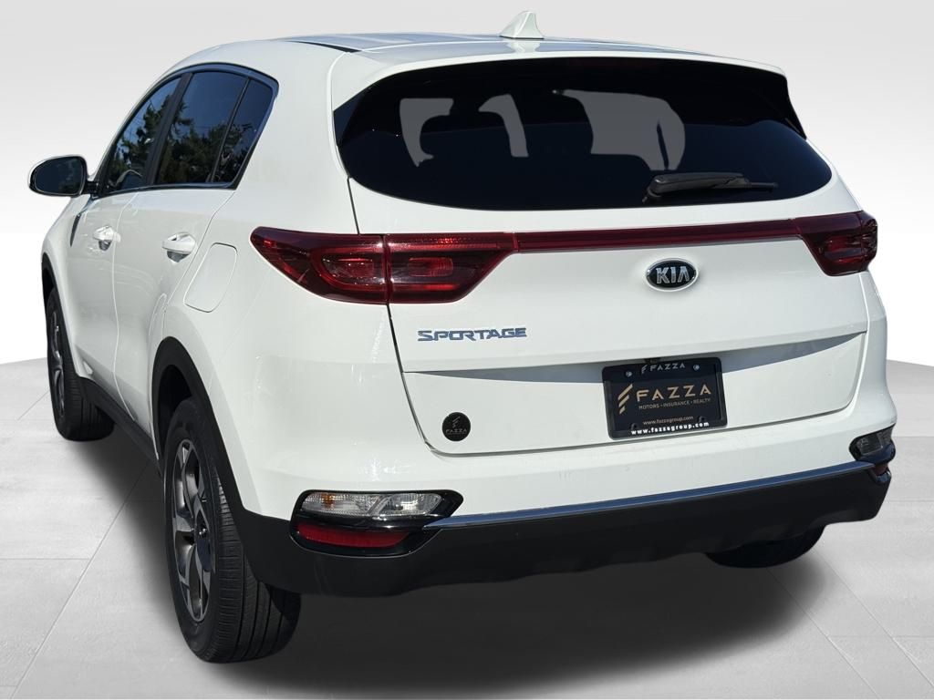 2020 Kia Sportage LX photo 3