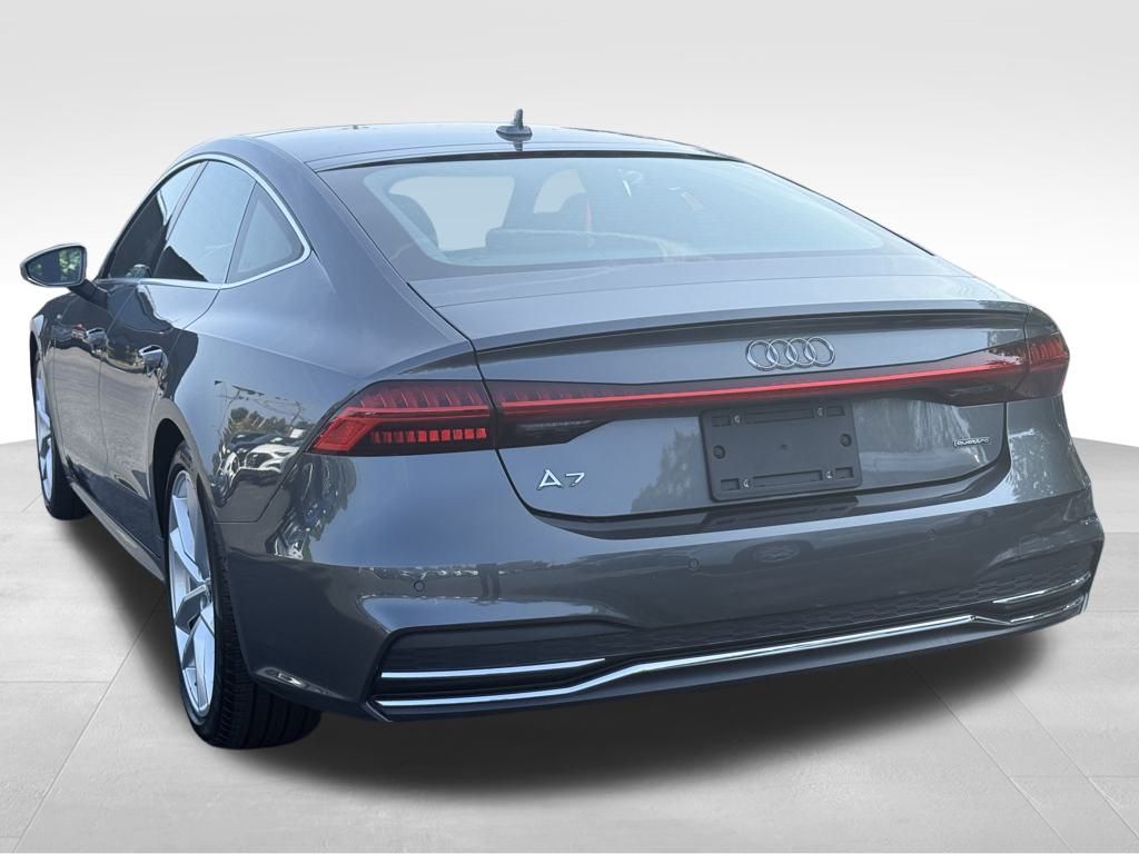 2022 Audi A7 55 Prestige photo 3