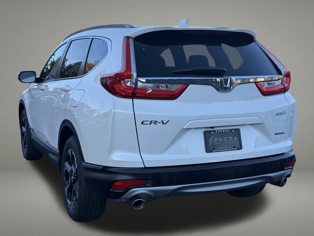 2018 Honda CR-V Touring photo 2