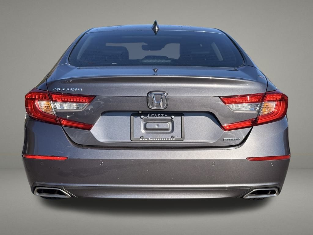 2018 Honda Accord Touring photo 4