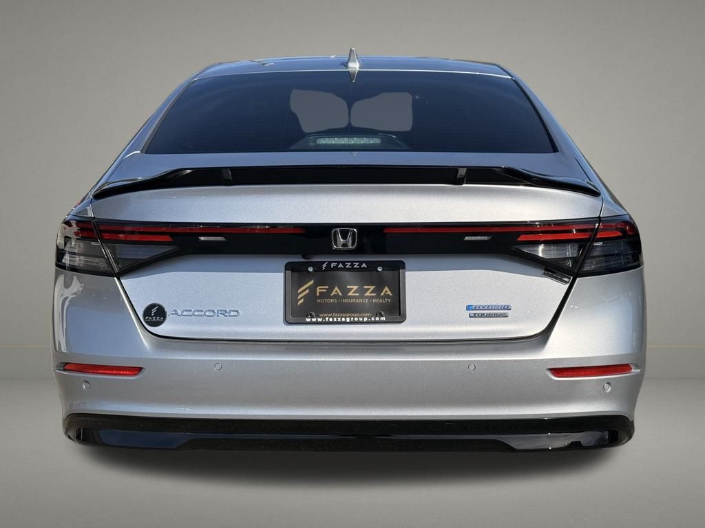 2023 Honda Accord Hybrid Touring photo 4
