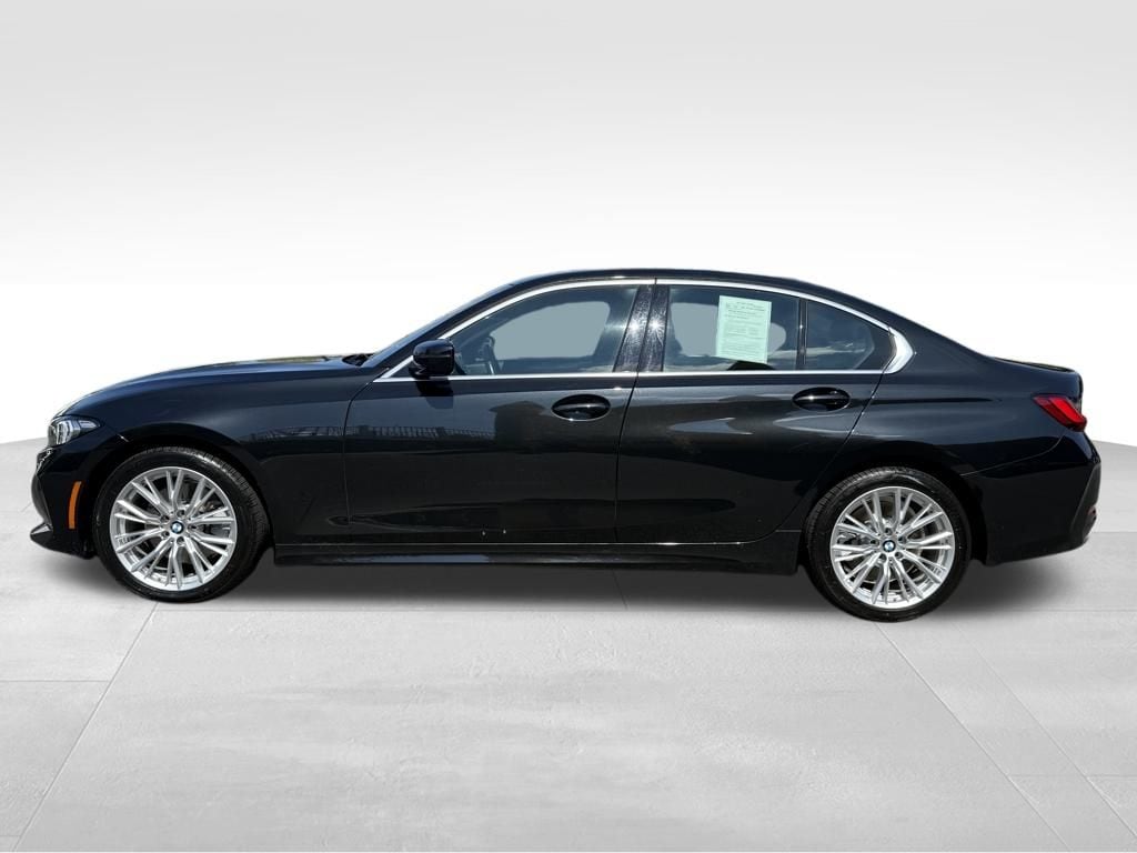 2024 Bmw 330i photo 2