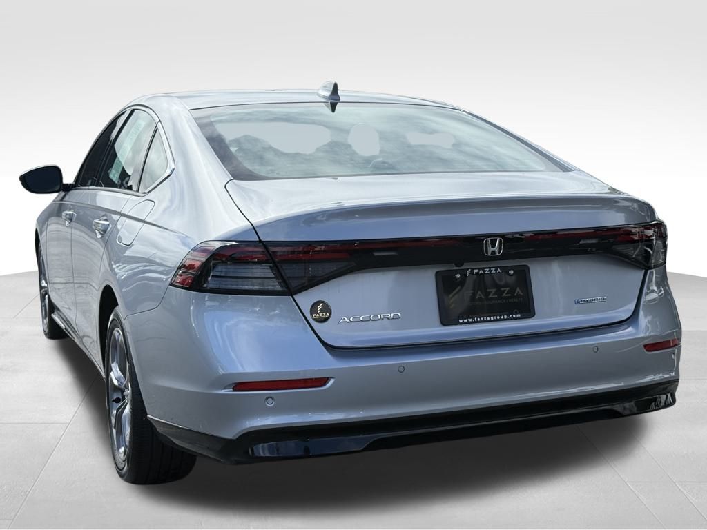 2023 Honda Accord Hybrid EX-L photo 3