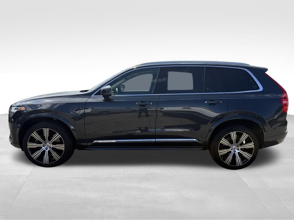 2022 Volvo XC90 Recharge T8 Inscription photo 2