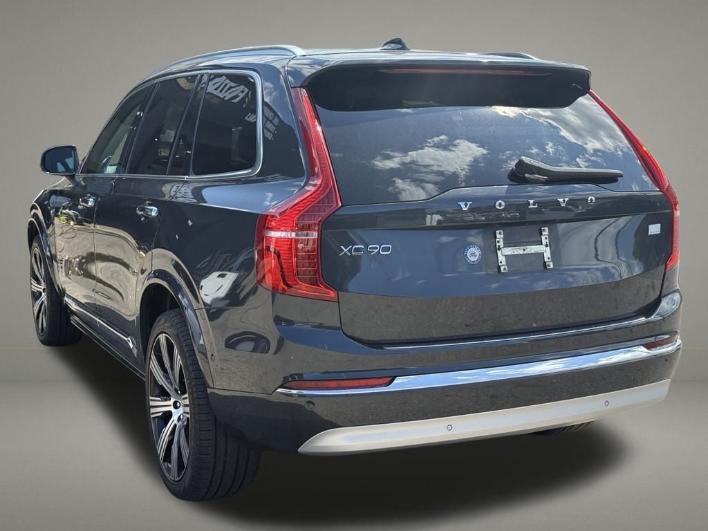 Used 2022 Volvo XC90 Recharge Plug-In Hybrid eAWD Inscription 6 Seater SUV