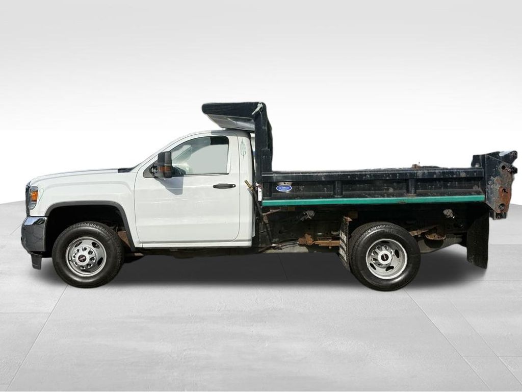 2018 Gmc Sierra Base photo 2
