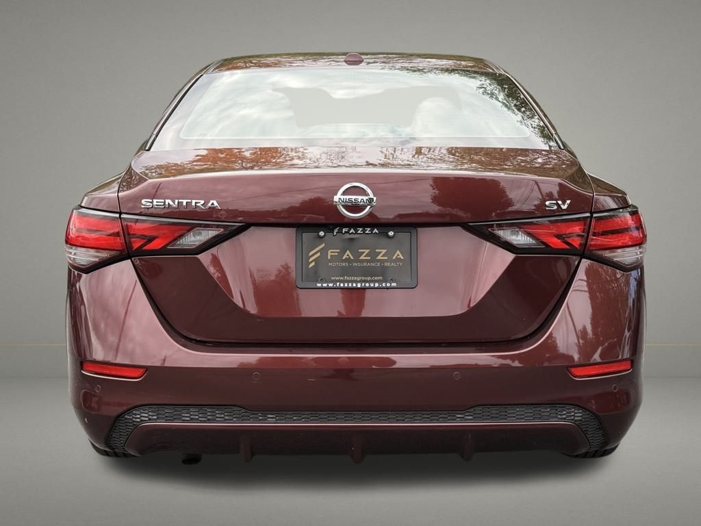 2023 Nissan Sentra SV photo 4
