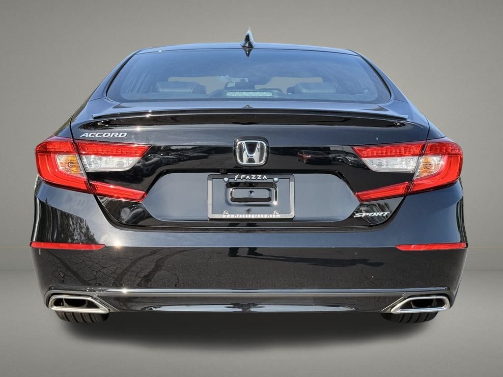2022 Honda Accord Sport photo 4
