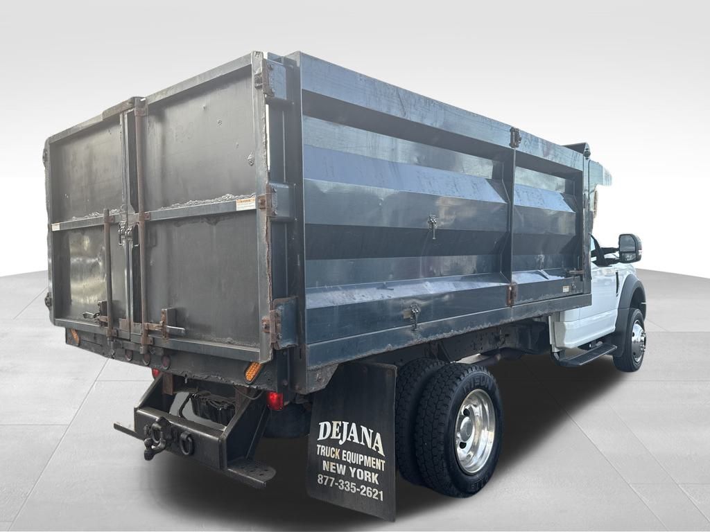 2017 Ford F-550 photo 3