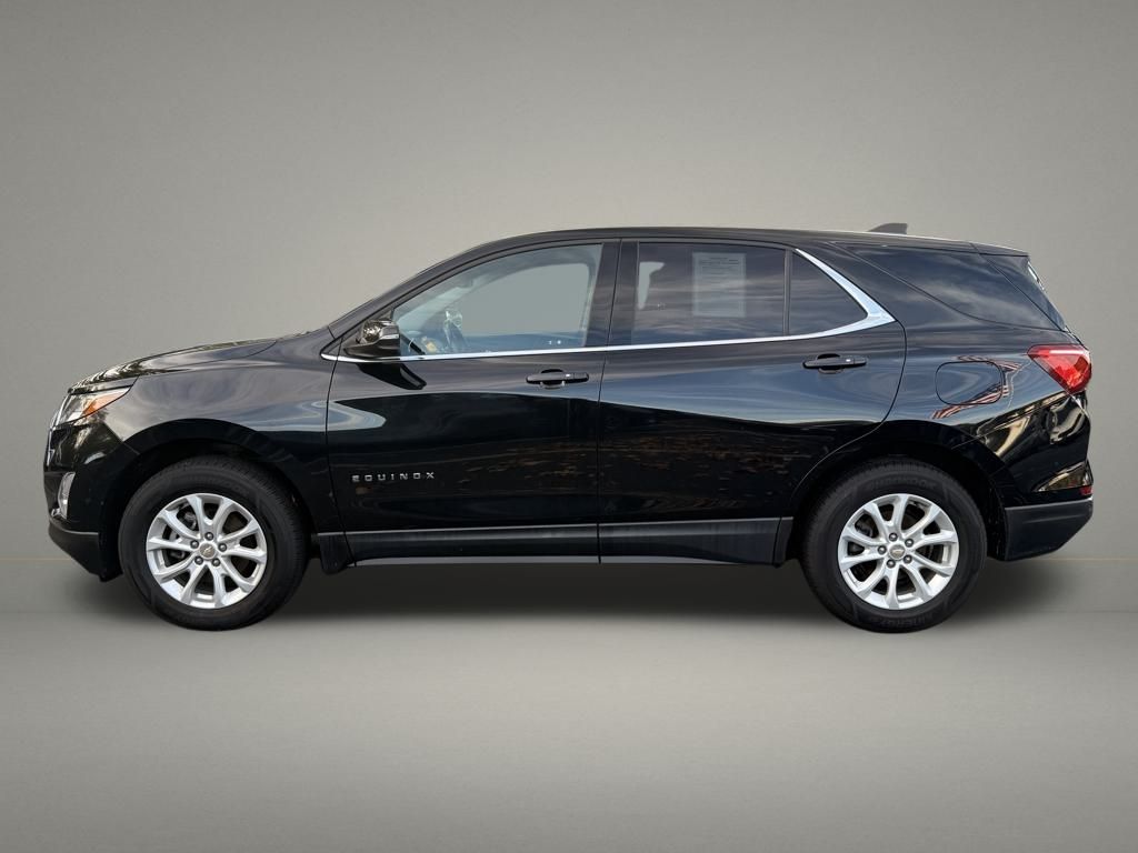 2019 Chevrolet Equinox LT photo 2