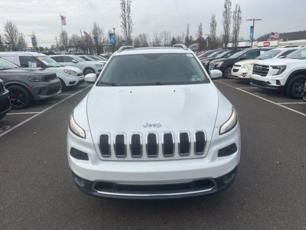 Used 2017 Jeep Cherokee Limited SUV