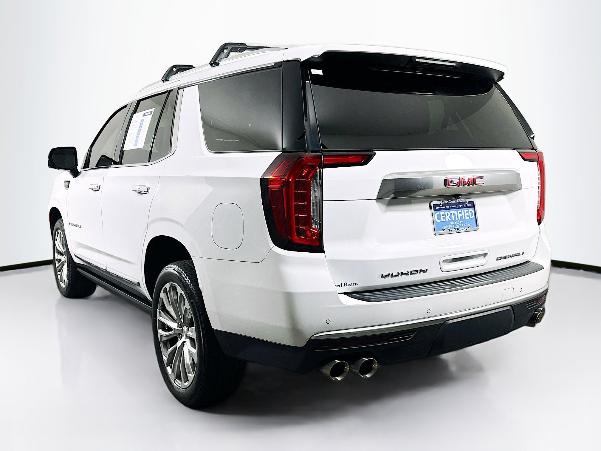 2022 Gmc Yukon Denali photo 3