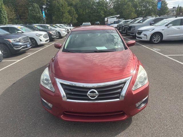 2014 Nissan Altima 2.5 S photo 2