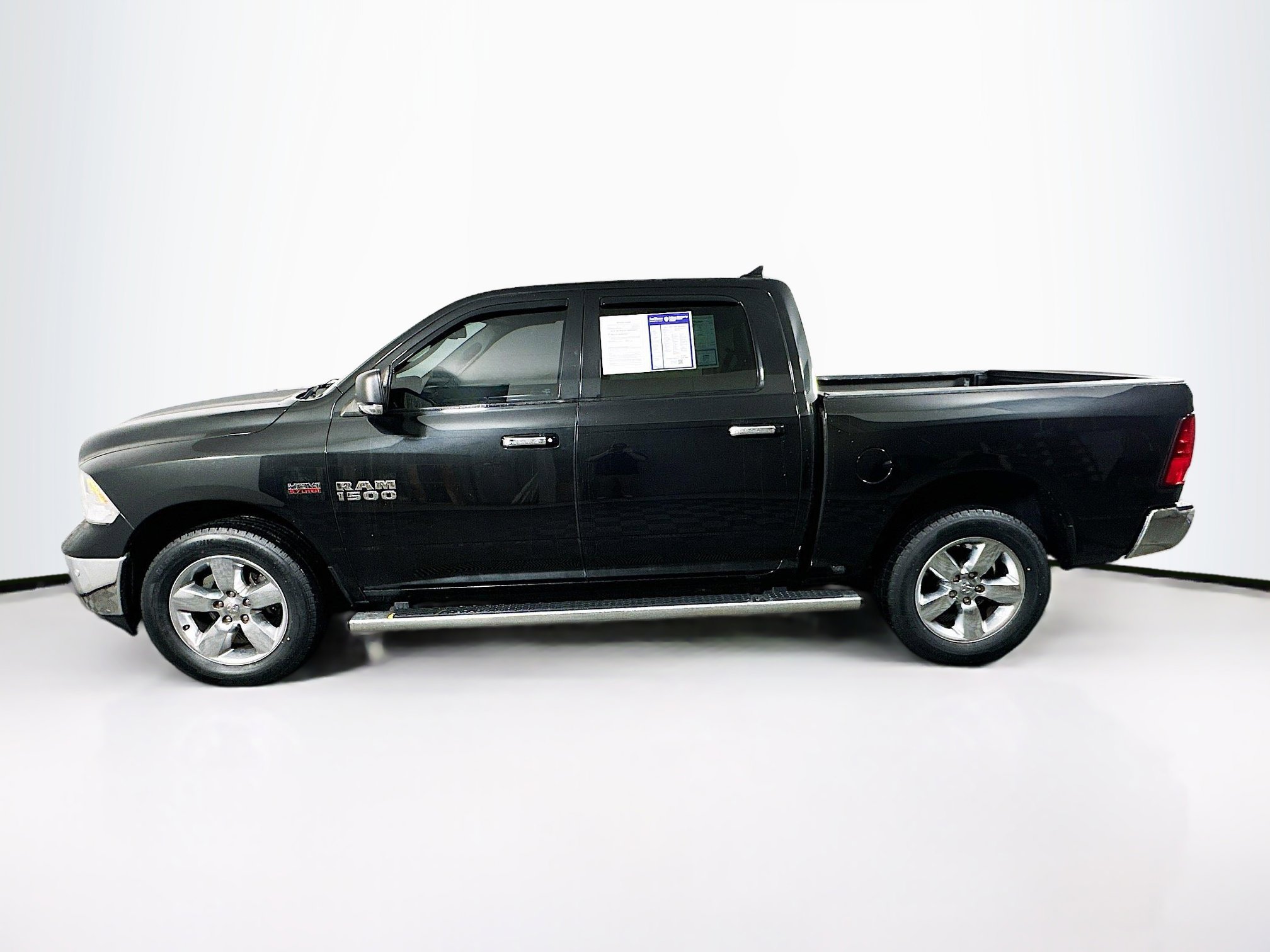 2017 Ram 1500 Big Horn photo 3