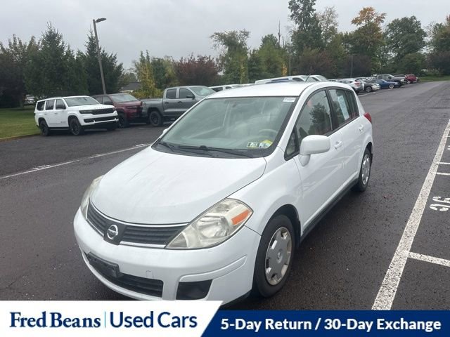 2007 Nissan Versa 1.8 S photo 2