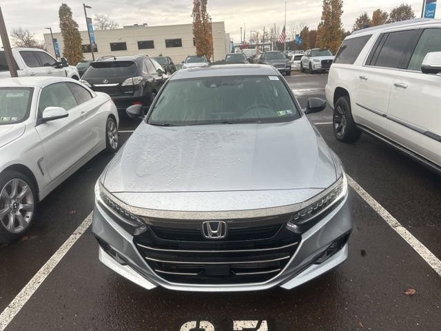 2022 Honda Accord Sport 2.0T photo 2