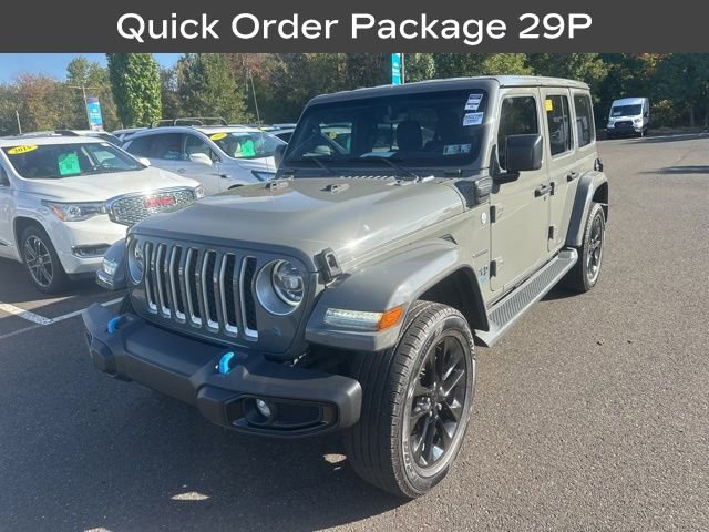 2022 Jeep Wrangler 4xe Unlimited Sahara photo 2