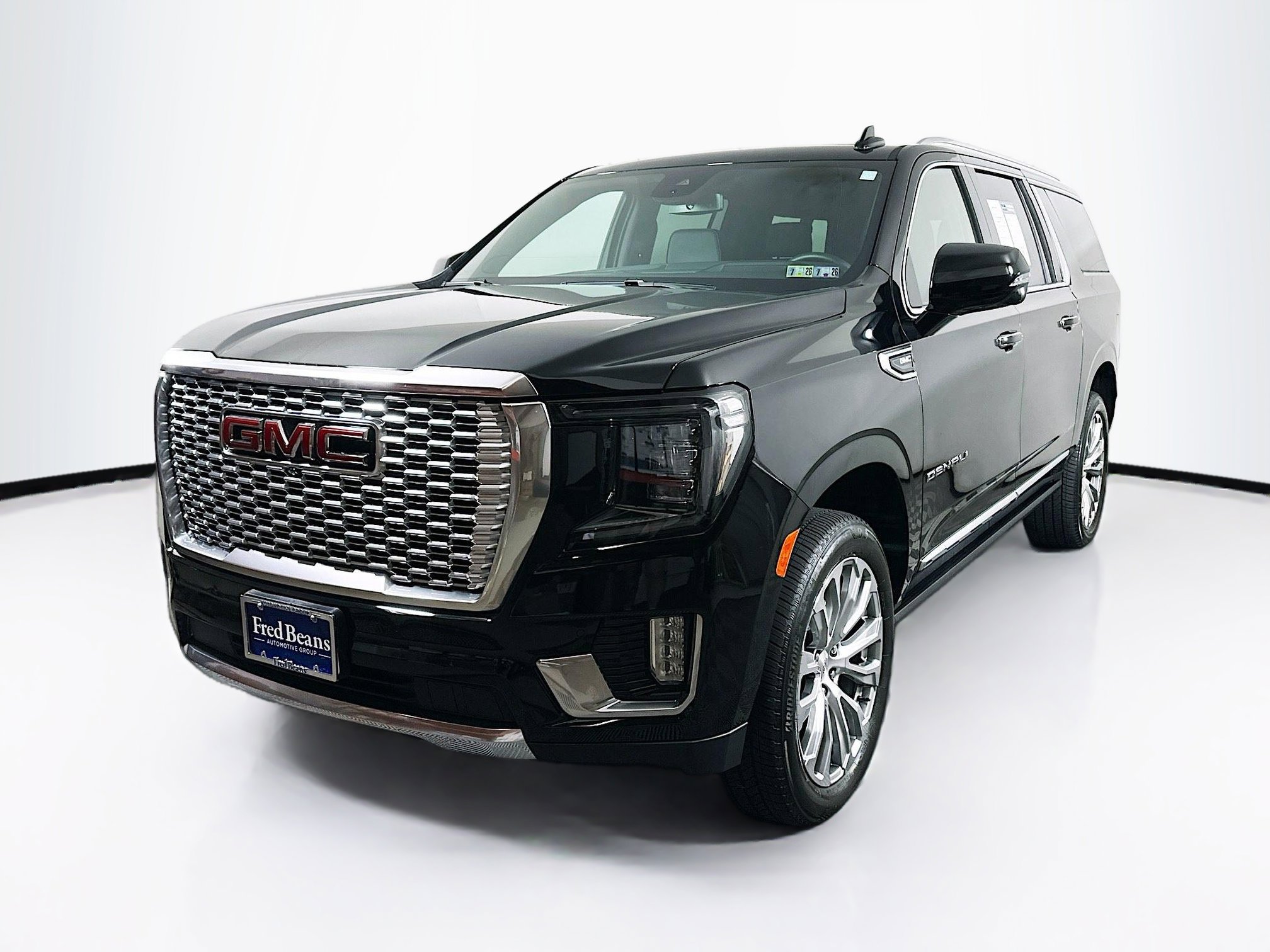 2023 Gmc Yukon XL Denali photo 3