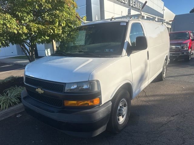 2018 Chevrolet Express 2500 Work Cargo Van photo 2