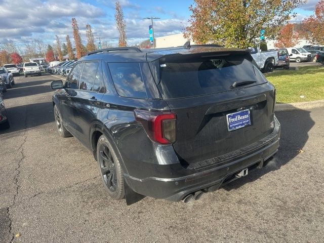 2023 Ford Explorer ST photo 4
