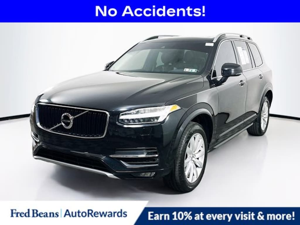 Used 2016 Volvo XC90 T6 Momentum SUV