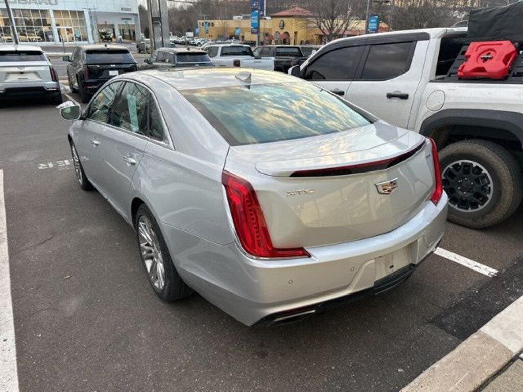 Used 2018 CADILLAC XTS Luxury Sedan