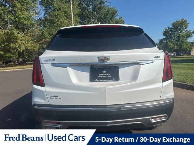 2021 Cadillac XT5 Premium Luxury photo 3
