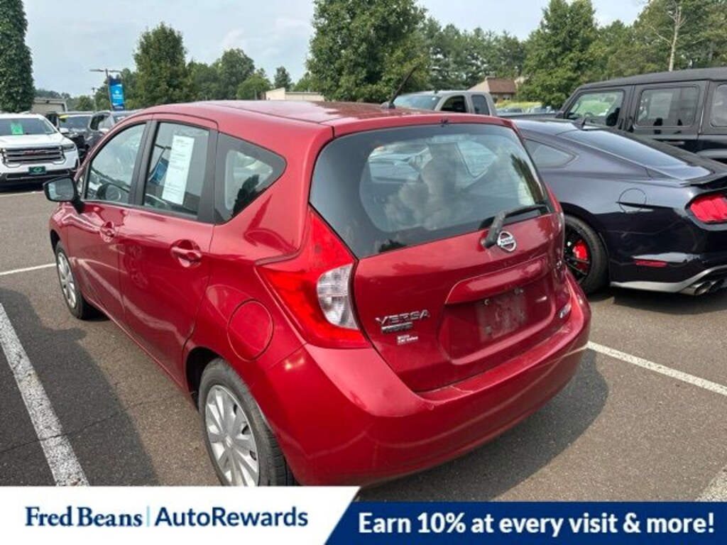 Used 2015 Nissan Versa Note SV Hatchback