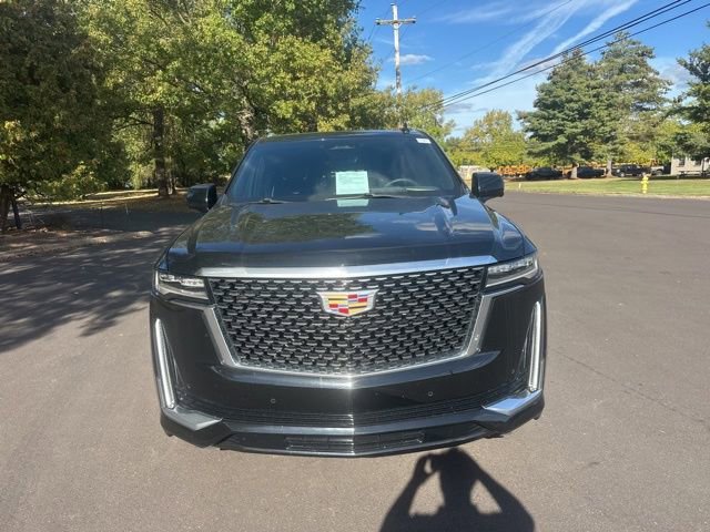 2024 Cadillac Escalade Premium Luxury photo 2
