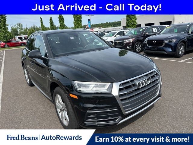 2018 Audi Q5 2.0T quattro S tronic Premium Plus's photo
