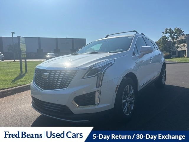 2021 Cadillac XT5 Premium Luxury photo 3