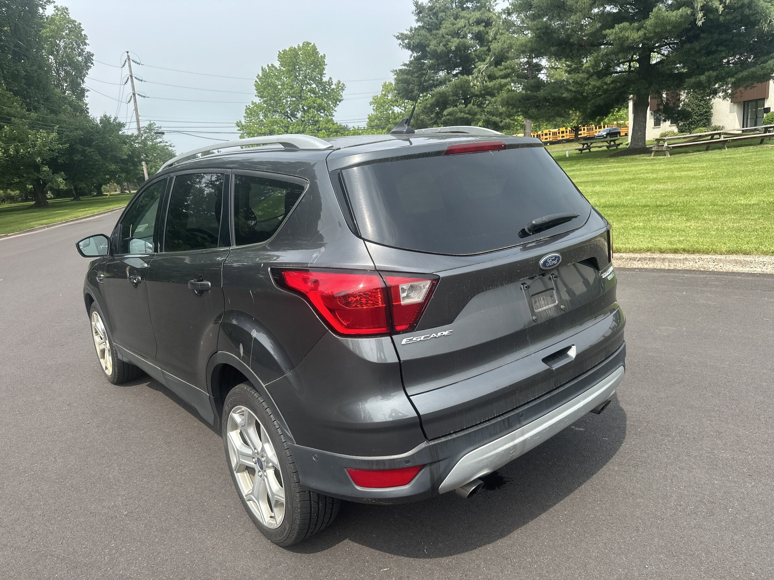 2019 Ford Escape Titanium photo 4