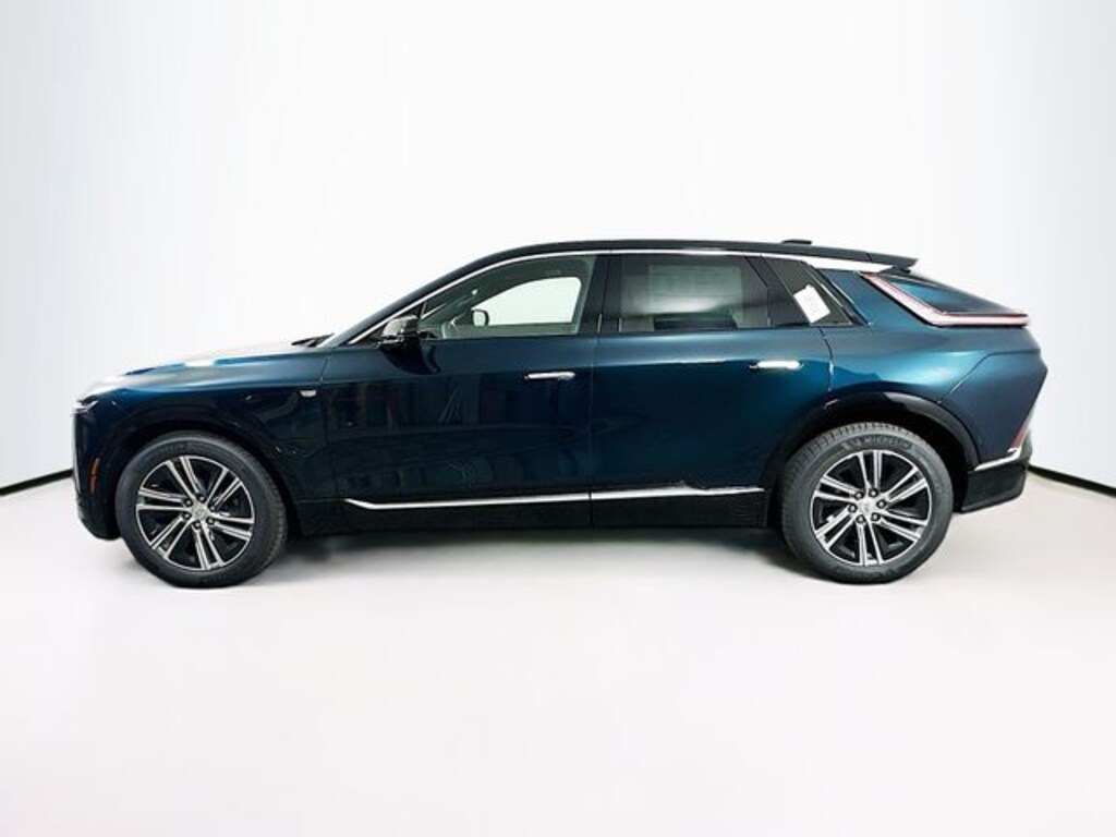 New 2026 CADILLAC LYRIQ Premium Luxury SUV