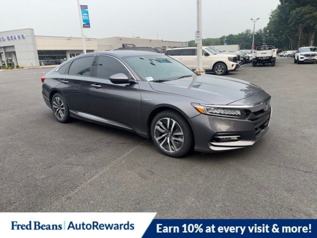 Used 2018 Honda Accord Hybrid Touring Sedan