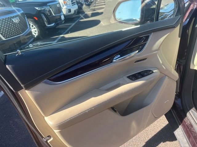 2017 Cadillac XT5 Luxury photo 4