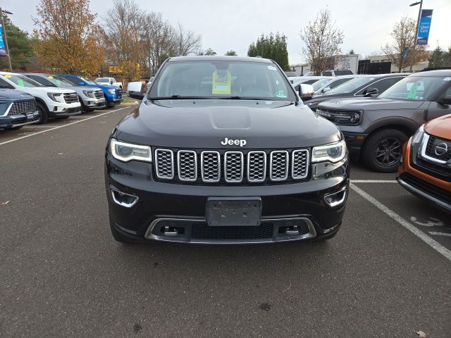 2018 Jeep Grand Cherokee Overland's photo
