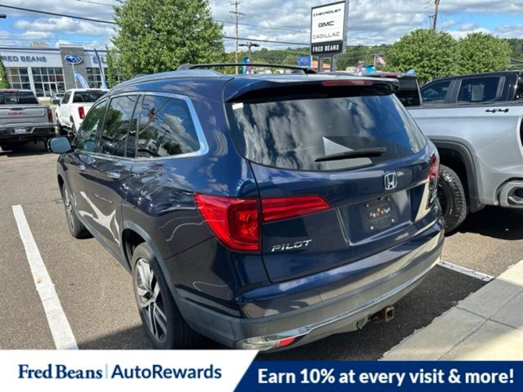 Used 2016 Honda Pilot Touring SUV