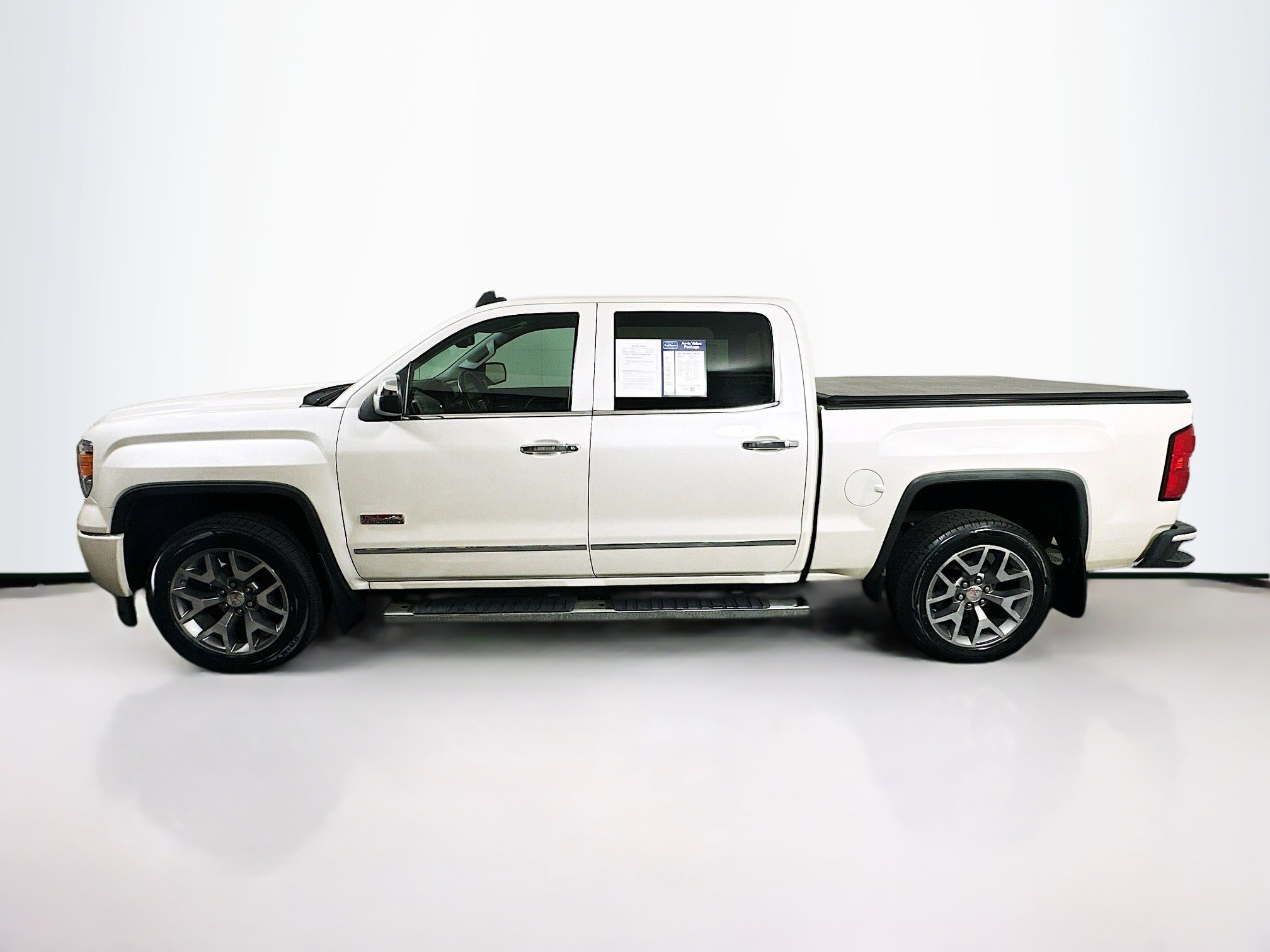 2015 Gmc Sierra 1500 SLT photo 3