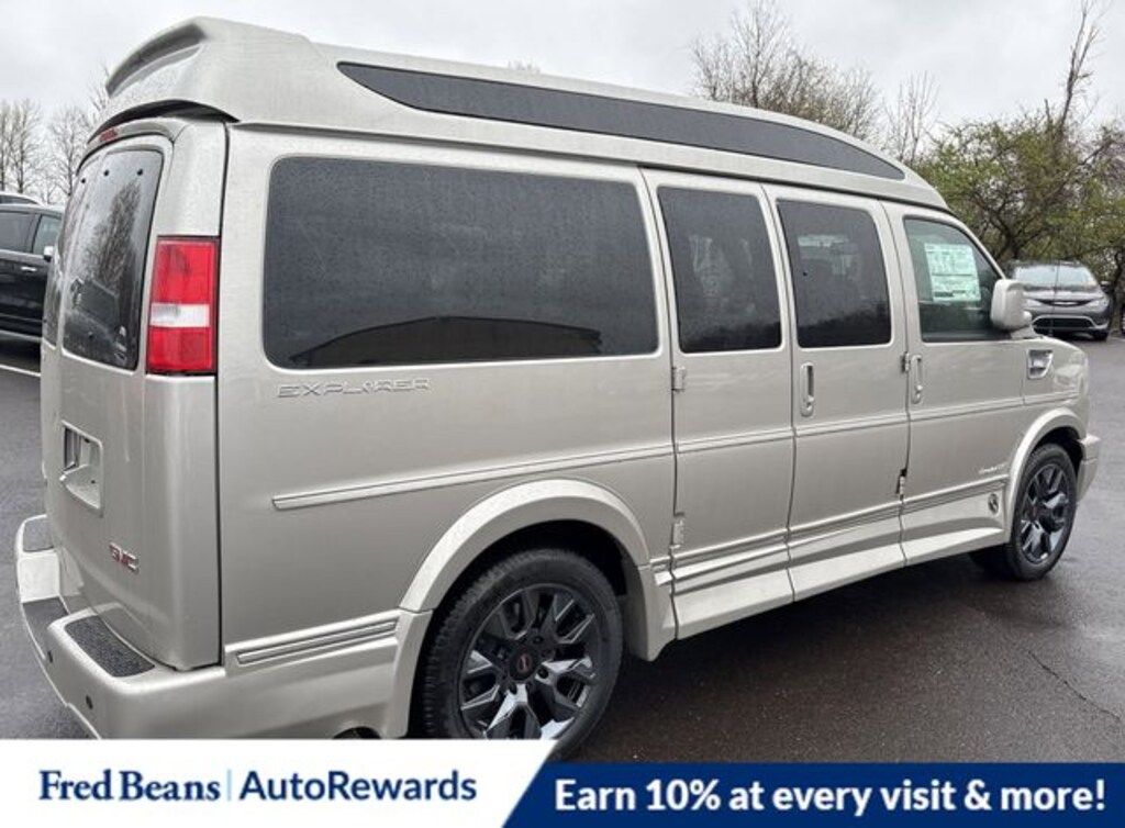 New 2025 GMC Savana 2500 Work Van Van Cargo Van