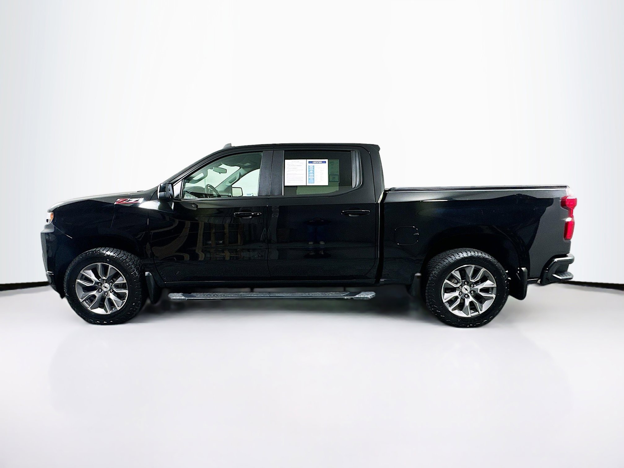 2021 Chevrolet Silverado 1500 RST photo 3