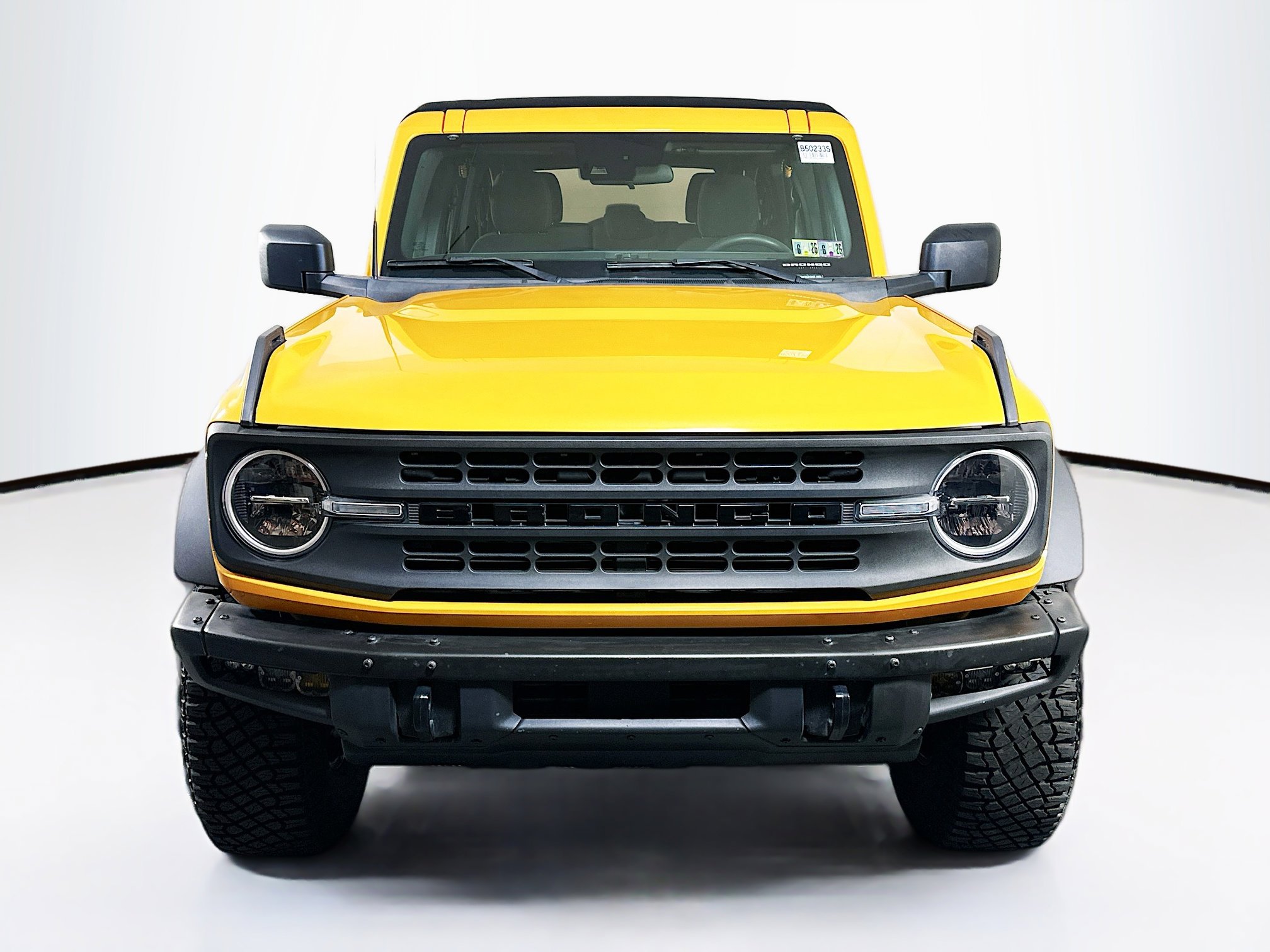 2022 Ford Bronco Base photo 2