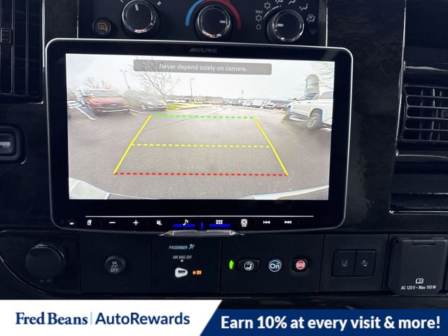 2025 GMC Savana Cargo Work Van - Photo 13