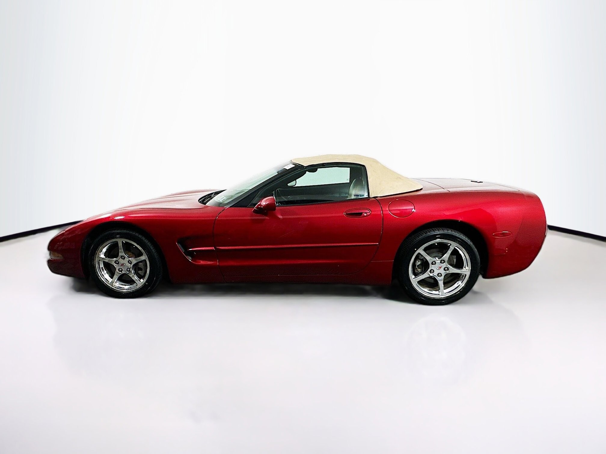 2004 Chevrolet Corvette Base Convertible photo 4