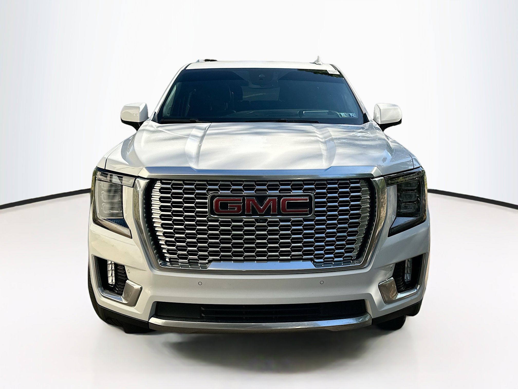 2023 Gmc Yukon XL Denali photo 2