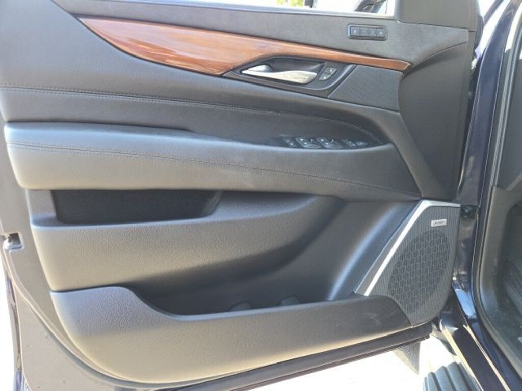 Used 2020 CADILLAC Escalade ESV Luxury SUV