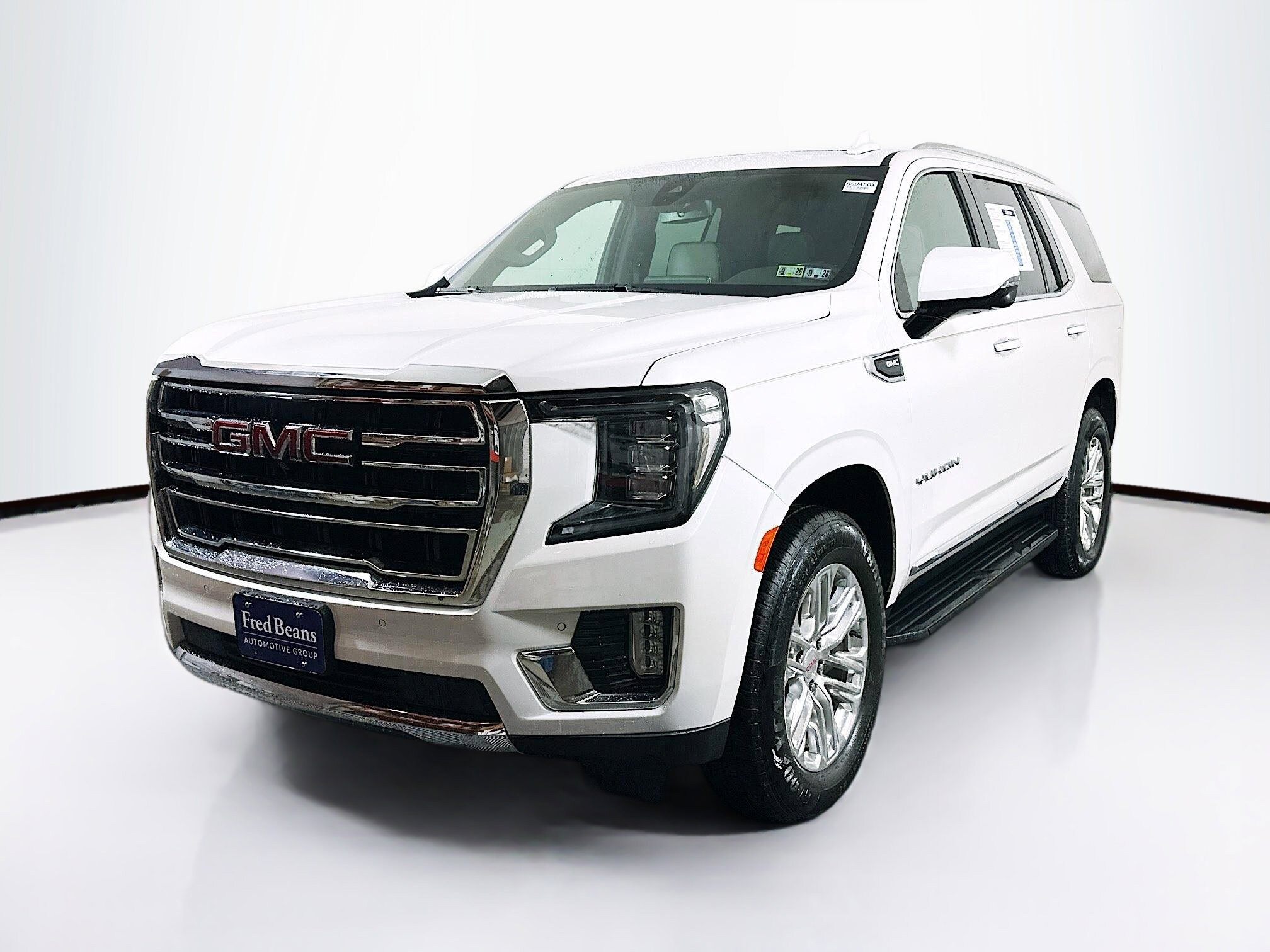 2021 Gmc Yukon SLT photo 3