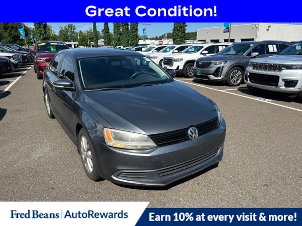 Used 2012 Volkswagen Jetta 2.5L SE Sedan