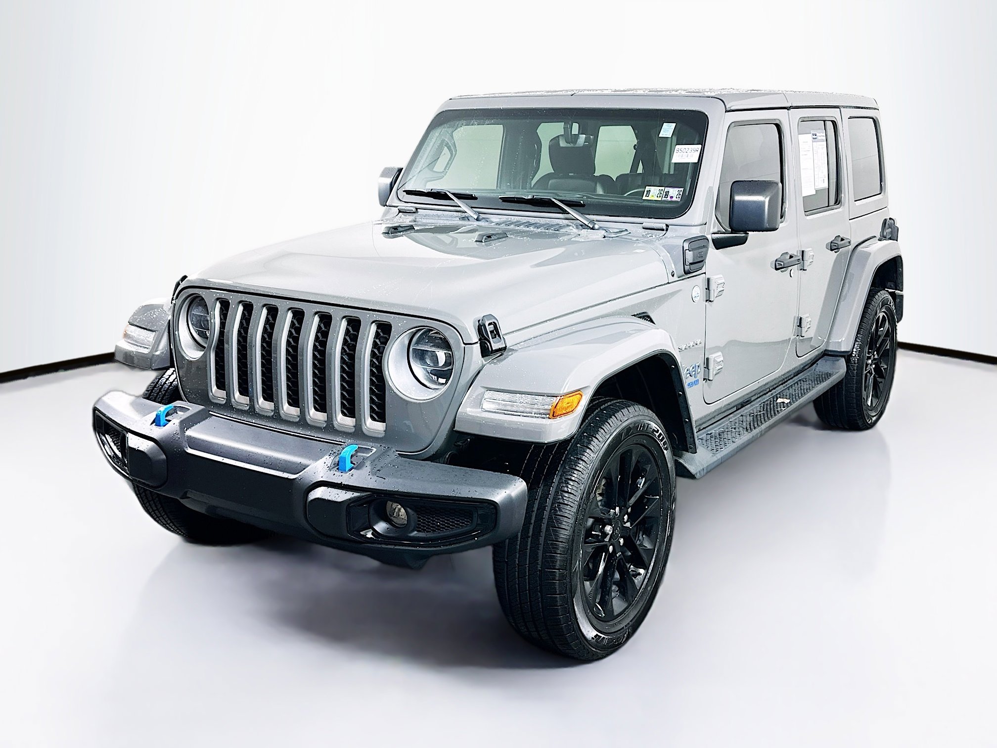 2022 Jeep Wrangler 4xe Unlimited Sahara photo 3