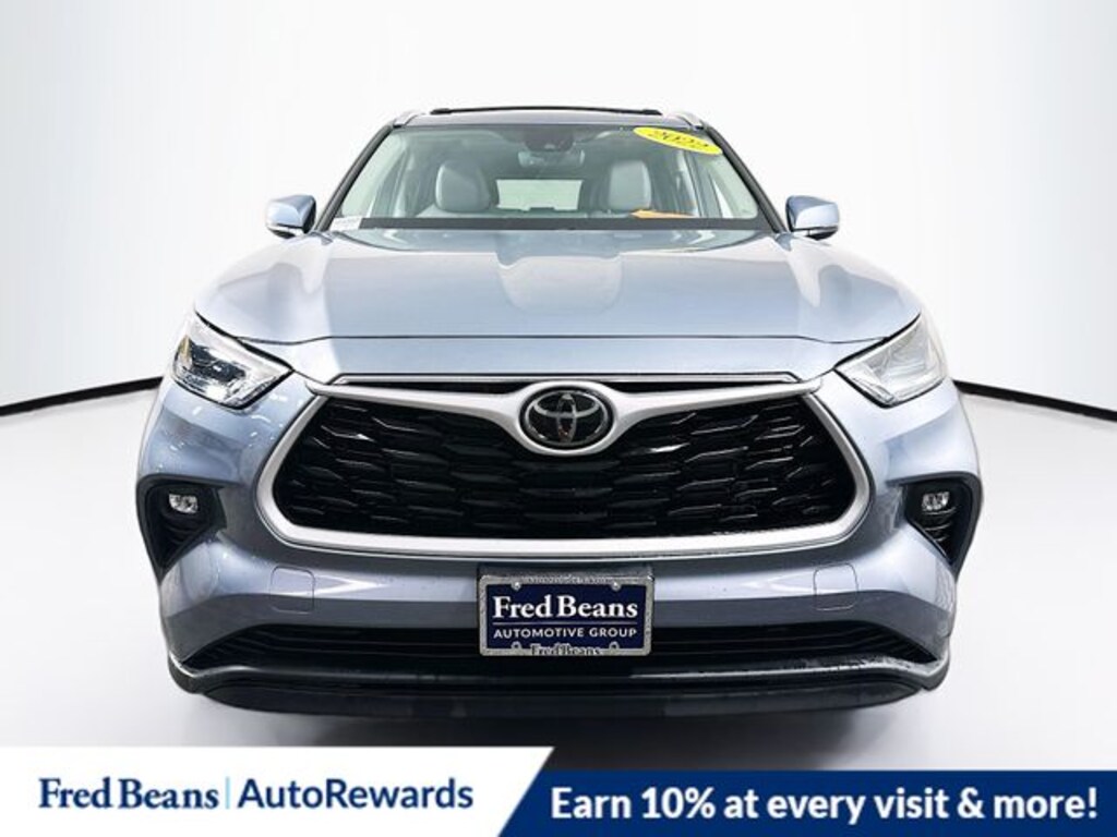 Used 2022 Toyota Highlander XLE SUV